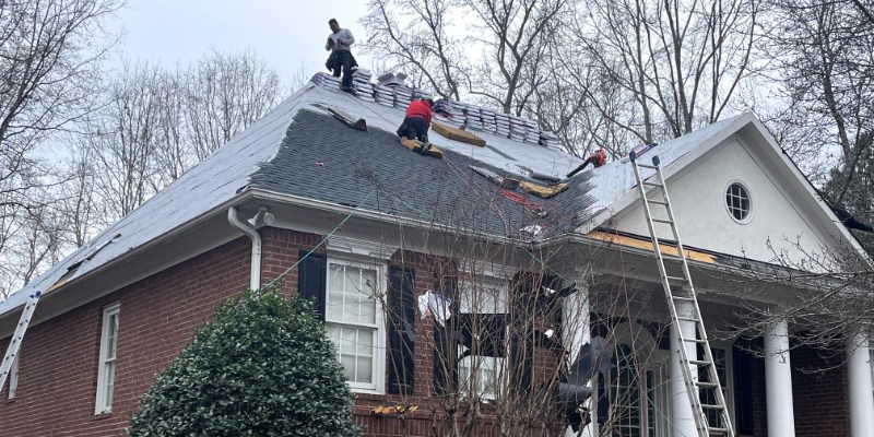 Emergency Roofing in Greensboro, North Carolina